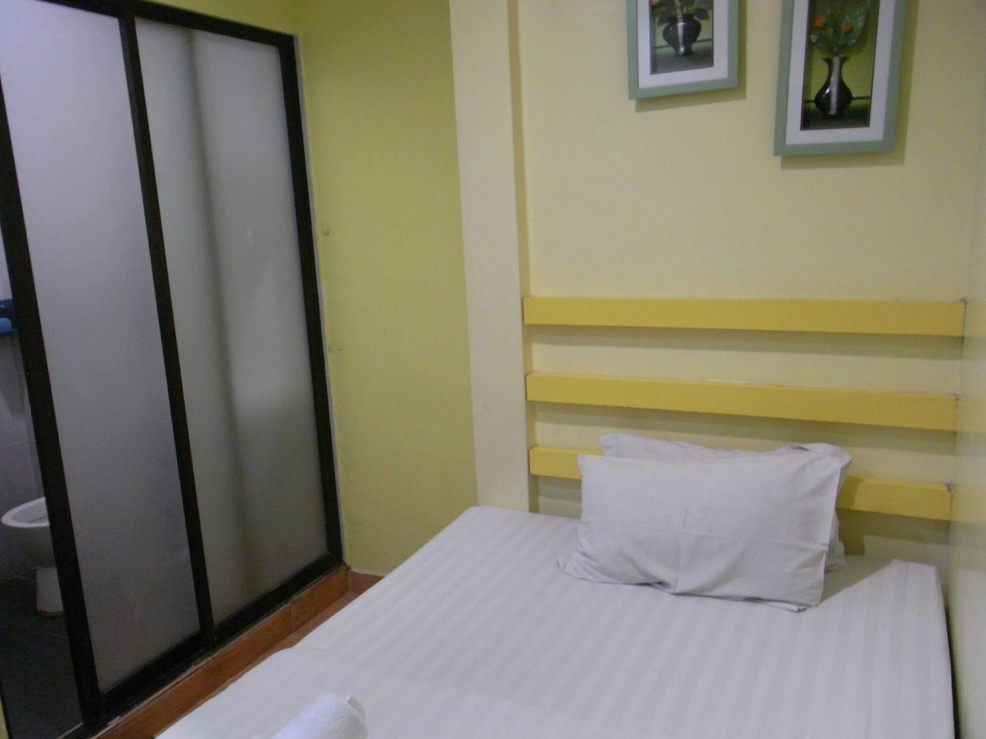 Rest & Go Hotel Shah Alam @ Uitm & Hospital Shah Alam Exterior foto